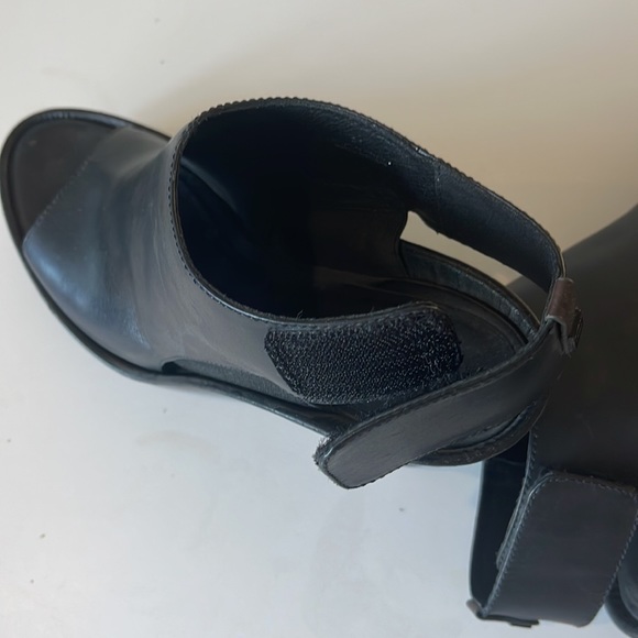 Black Peep-toe, sling-back wedge booties - Picture 6 of 6